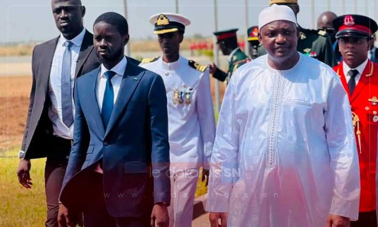 Adama-Barrow-et-diomaye